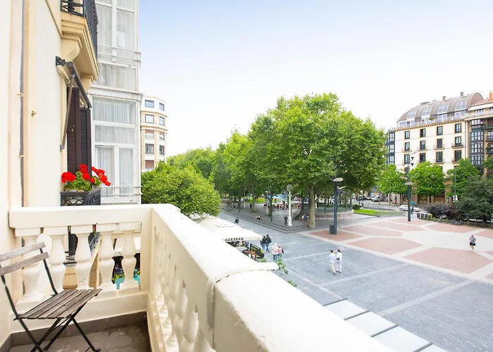 Belle Epoque Self-check-in - Adults-only